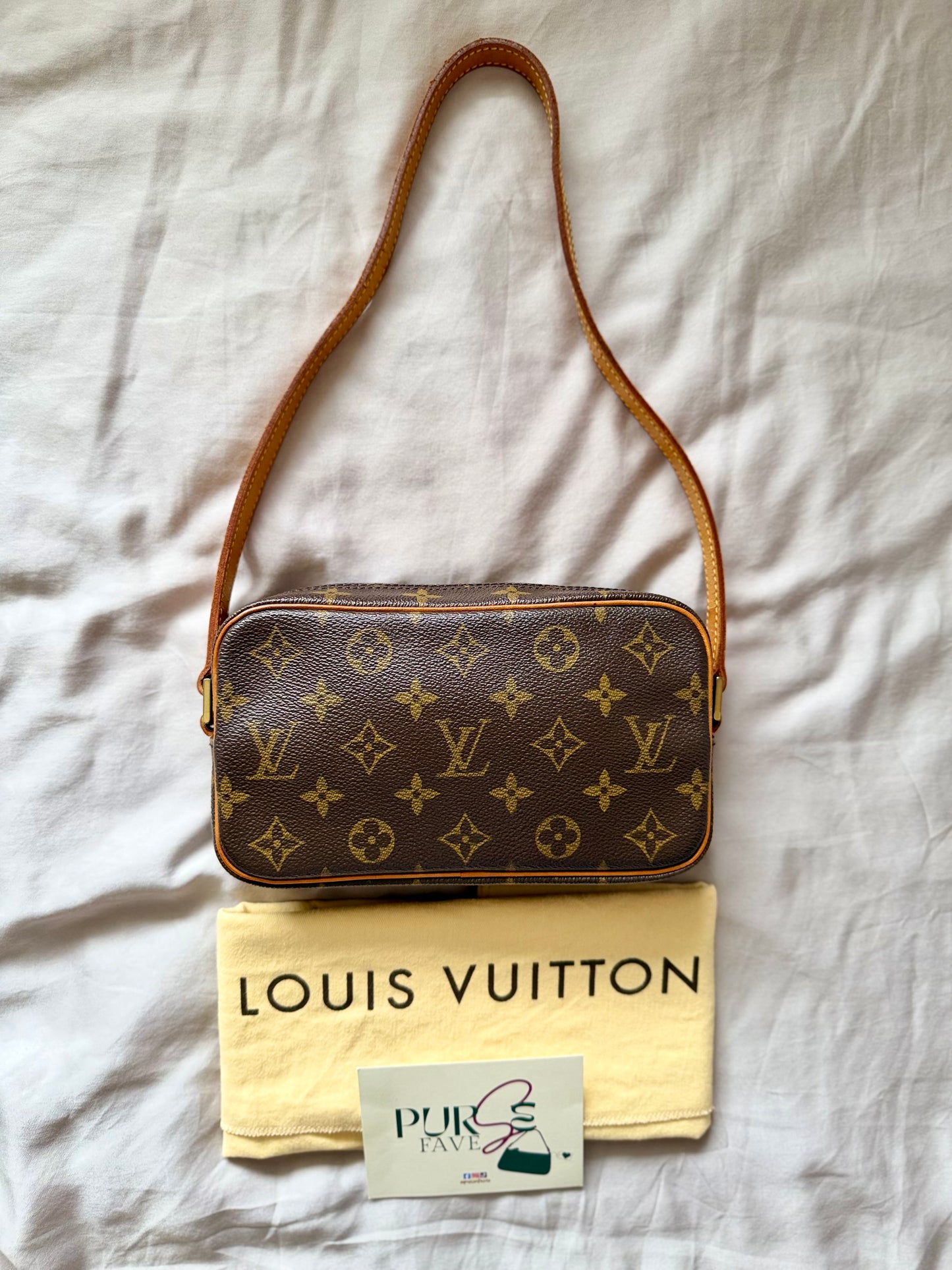 Authentic LOUIS VUITTON Pochette Cité Brown Monogram Canvas Shoulder Bag