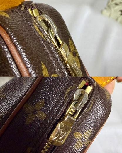 Authentic LOUIS VUITTON Croissant MM Canvas Monogram Hobo Shoulder Bag