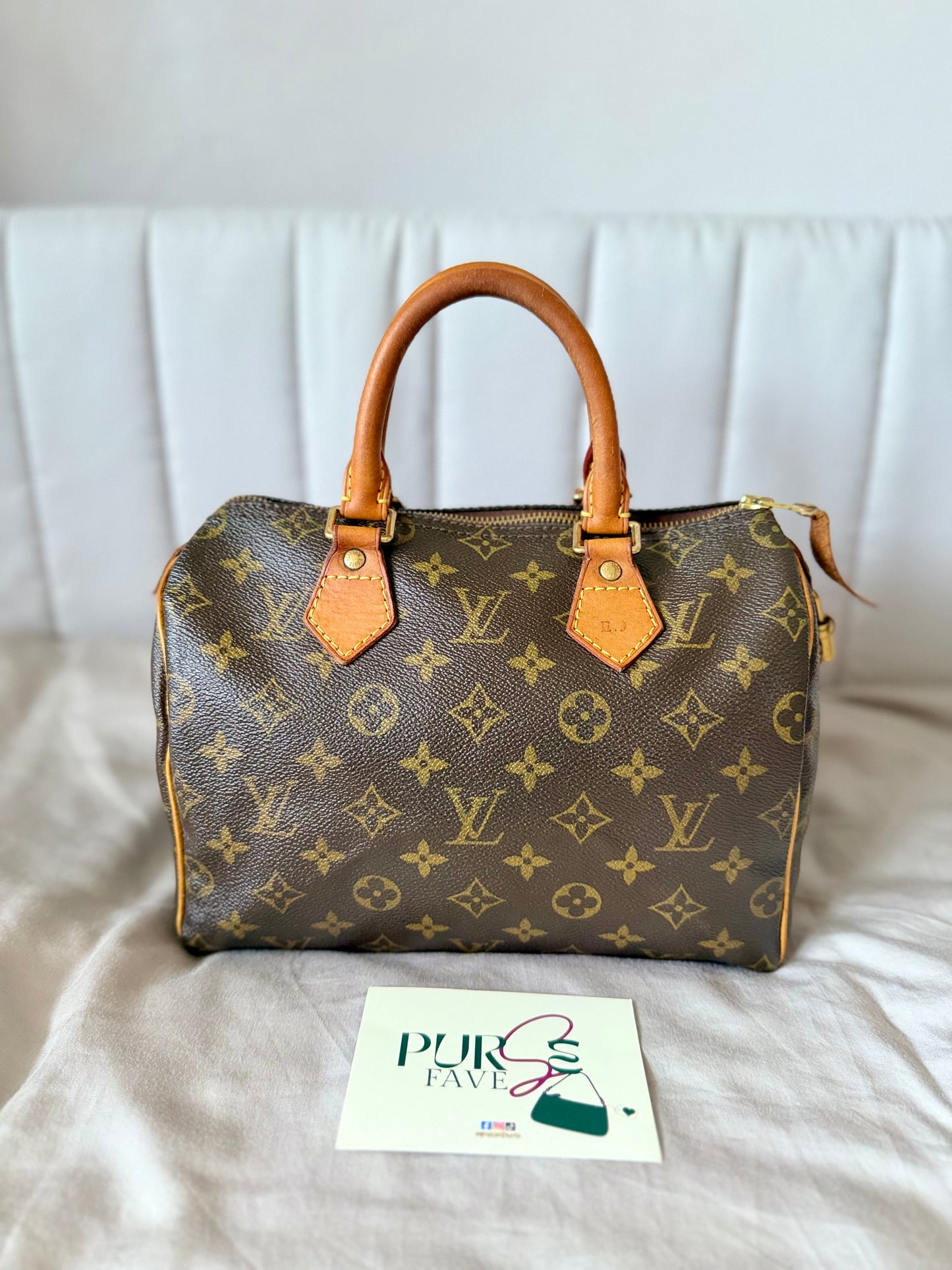 Authentic LOUIS VUITTON Speedy 25 Brown Monogram Canvas Satchel Handbag