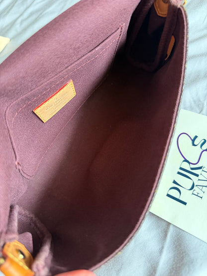 Louis Vuitton Monogram Canvas Favorite PM