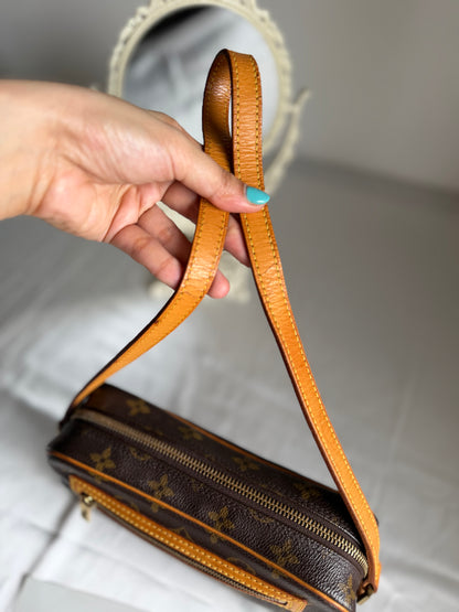 Authentic LOUIS VUITTON Pochette Cité Brown Monogram Canvas Shoulder Bag