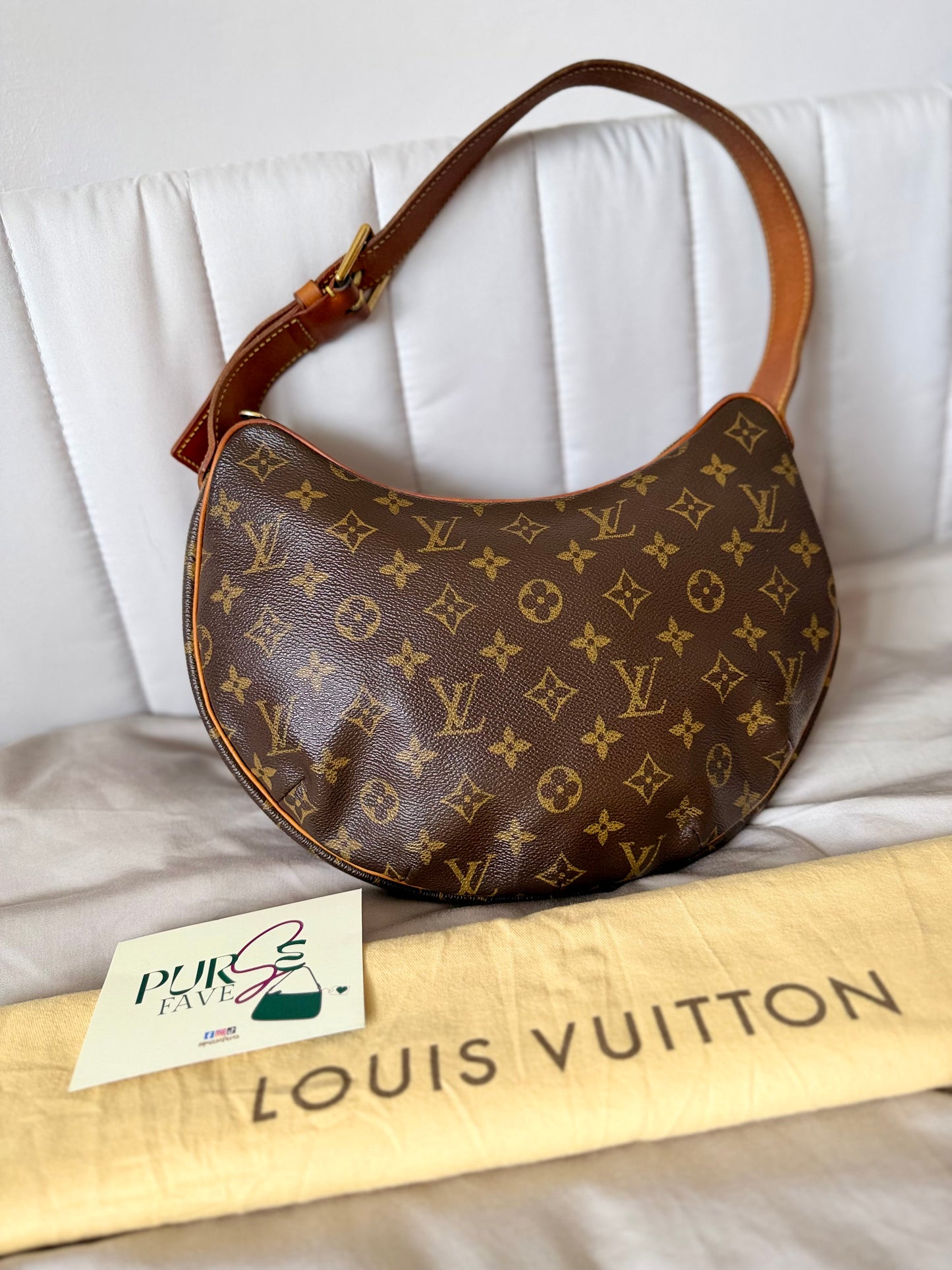 Authentic LOUIS VUITTON Croissant MM Canvas Monogram Hobo Shoulder Bag