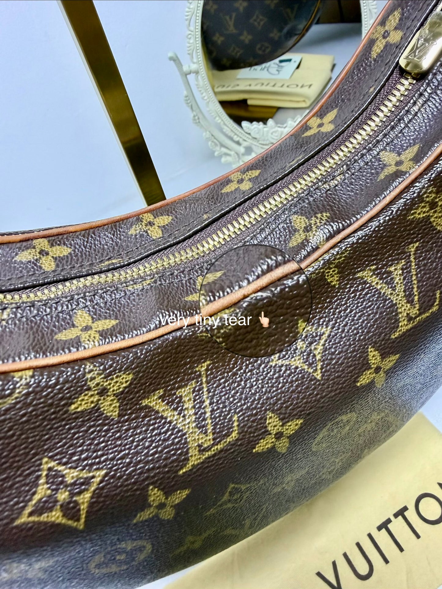 Authentic LOUIS VUITTON Croissant MM Canvas Monogram Hobo Shoulder Bag