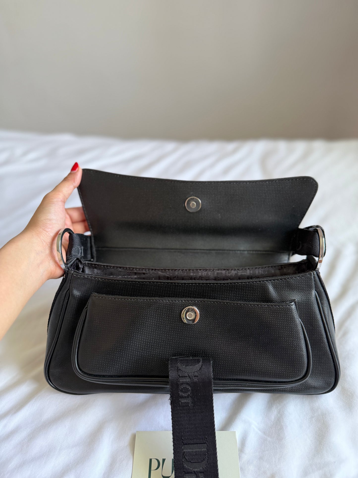 Authentische Christian Dior Hardcore Vintage Schultertasche aus schwarzem Leder