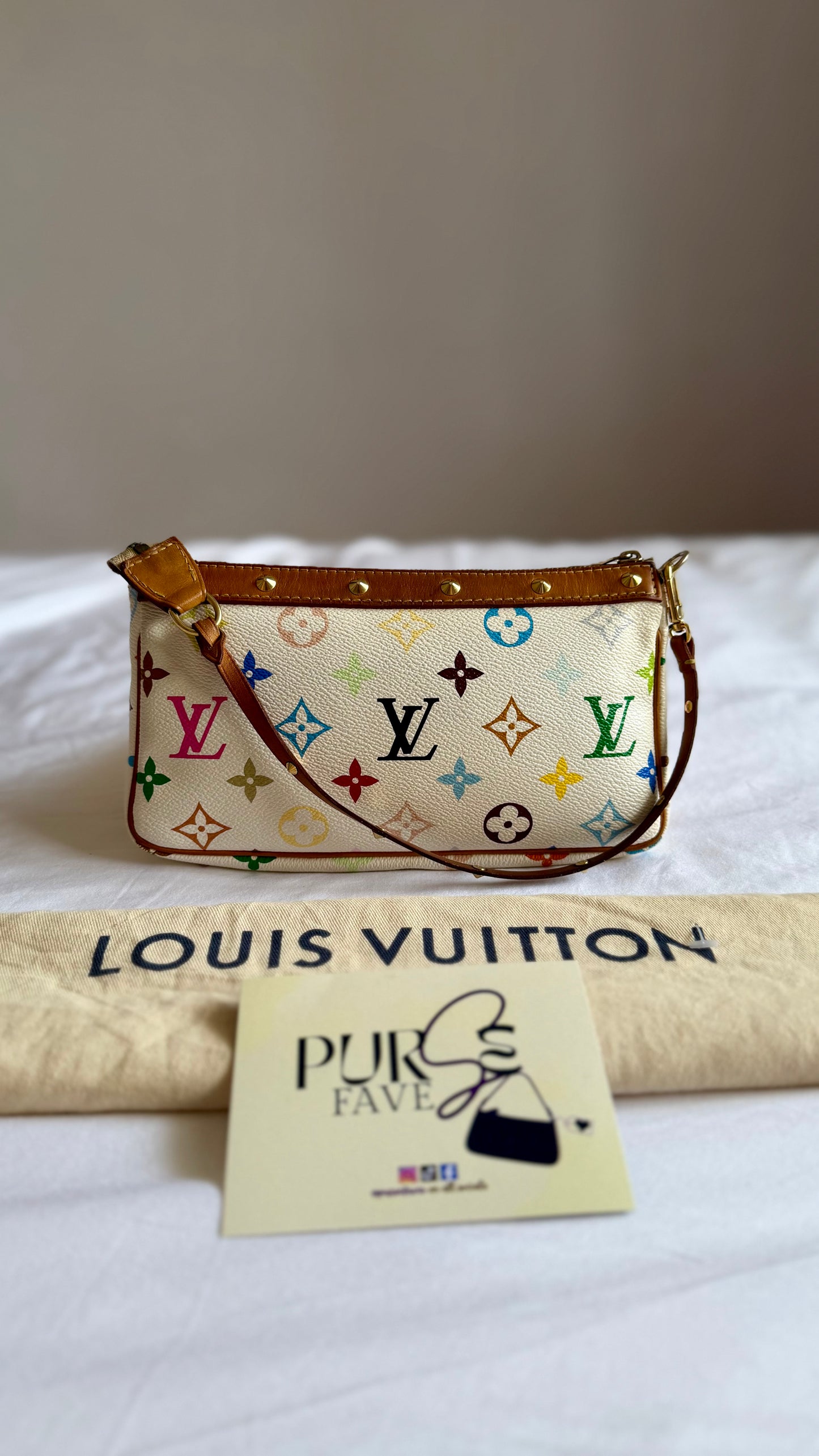 Authentic LOUIS VUITTON × TAKASHI MURAKAMI White Multicolor Pochette Shoulder Bag