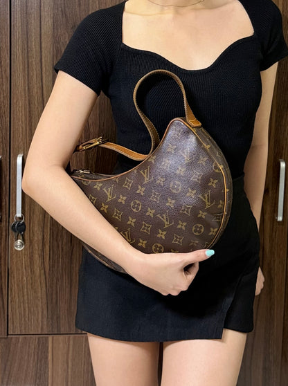 Authentic LOUIS VUITTON Croissant MM Canvas Monogram Hobo Shoulder Bag