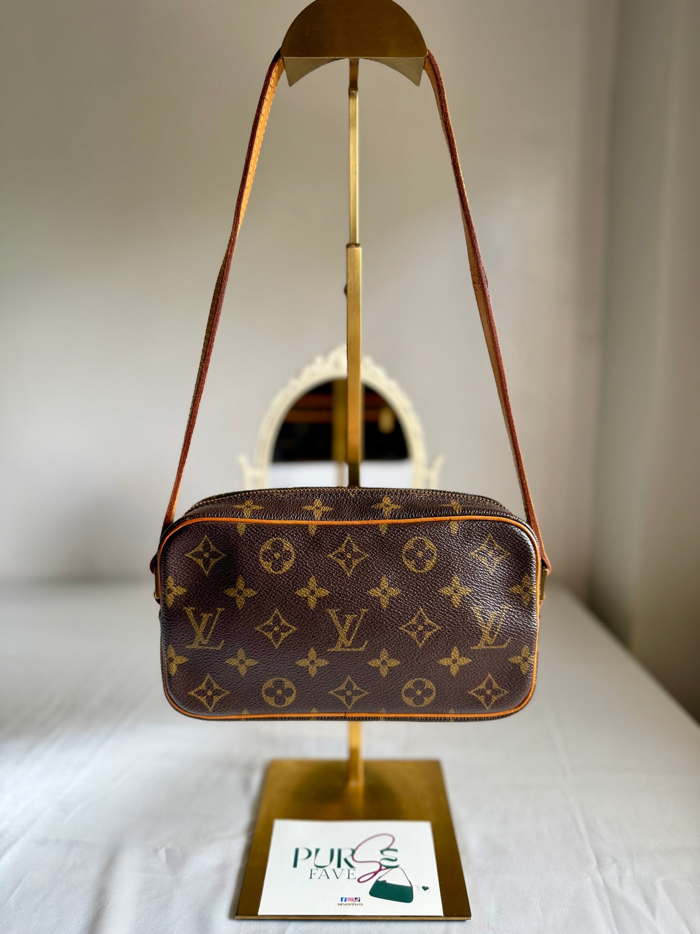Authentic LOUIS VUITTON Pochette Cité Brown Monogram Canvas Shoulder Bag