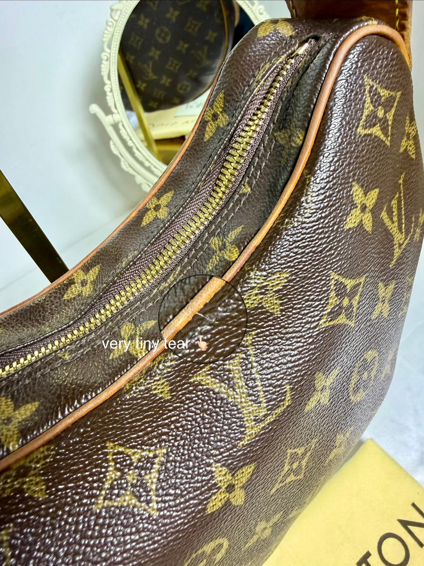 Authentic LOUIS VUITTON Croissant MM Canvas Monogram Hobo Shoulder Bag