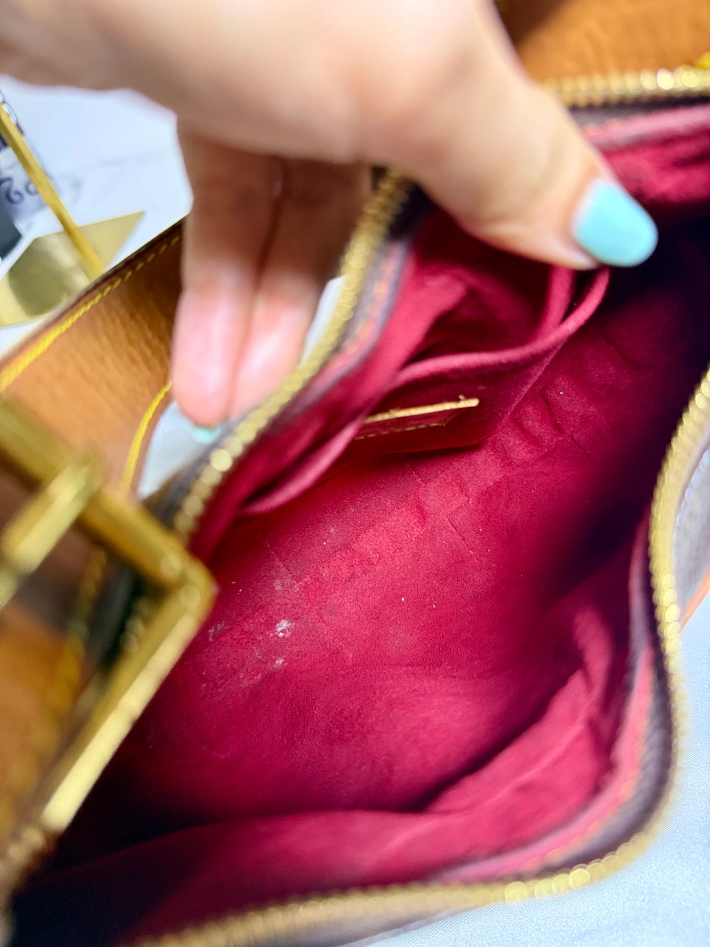Authentic LOUIS VUITTON Croissant MM Canvas Monogram Hobo Shoulder Bag